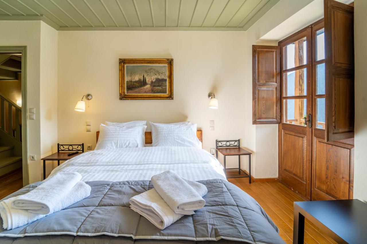 Maisonette Korfes-Κορφές-Μ Δύο Αυτόνομοι Όρoφοι Της Βίλας Κορφές Για Οικογένειες Και Μικρές Παρέες Карпенисион Экстерьер фото
